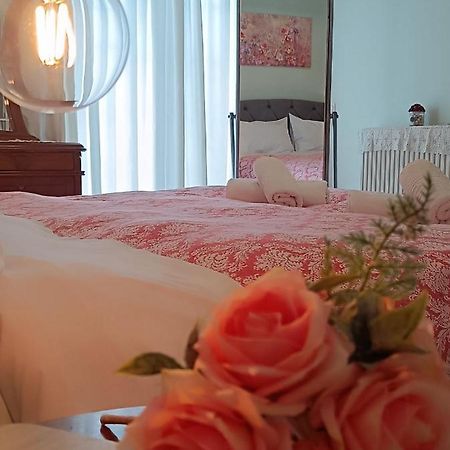 Maria Guesthouse アリヴェリ エクステリア 写真