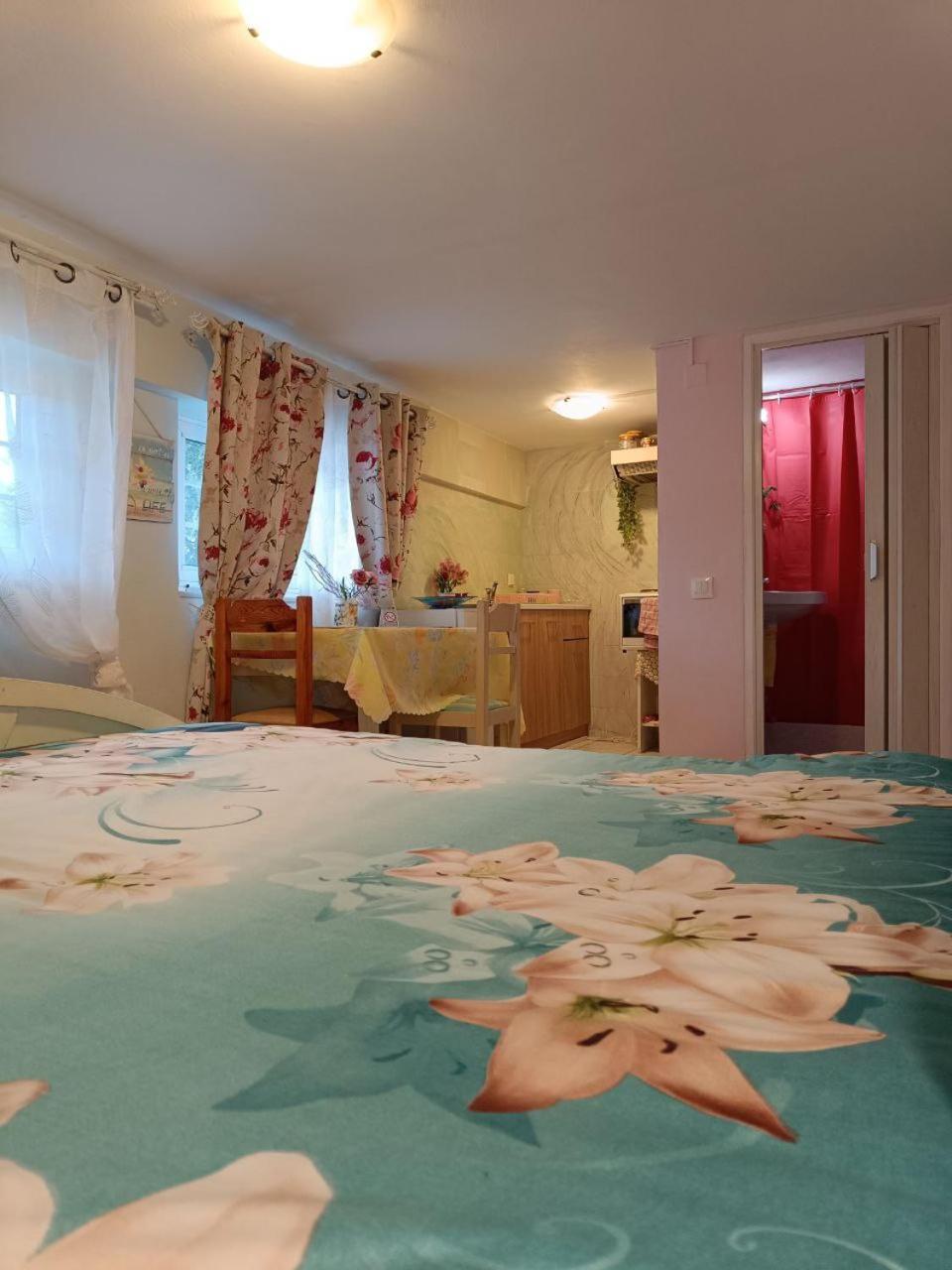 Maria Guesthouse アリヴェリ 部屋 写真